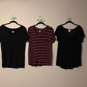 3 T-shirts